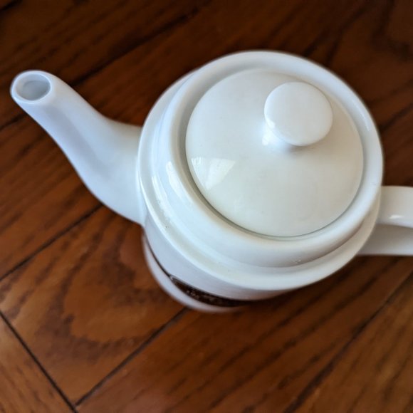 Trust in the Lord Black & White Teapot/Coffee Pot Proverbs 3:5 Pitcher - Picture 6 of 12